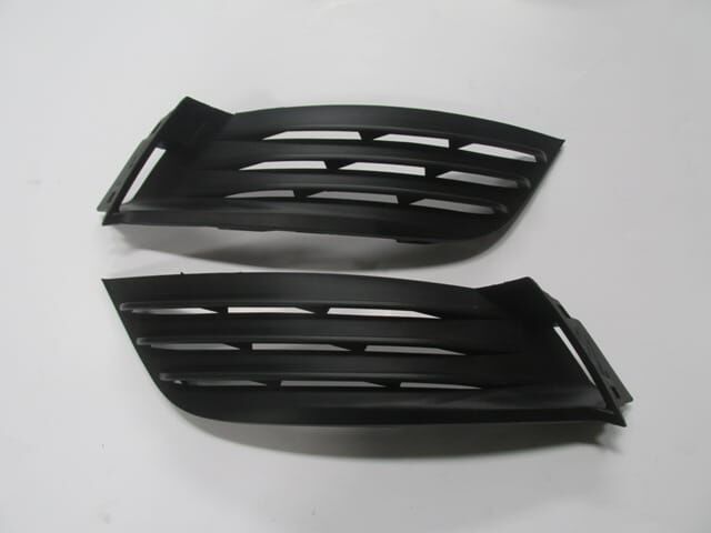 Renault Megane 4 Sis Lamba Kapağı Sağ/Sol Set 2 Parça Sis Deliksiz (Megane IV 2016-2020) Muadil 261504086R